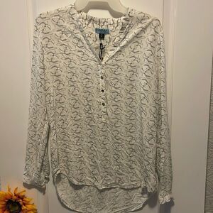 Cynthia Rowley Floral Long Sleeve Top
Size Small. NWT